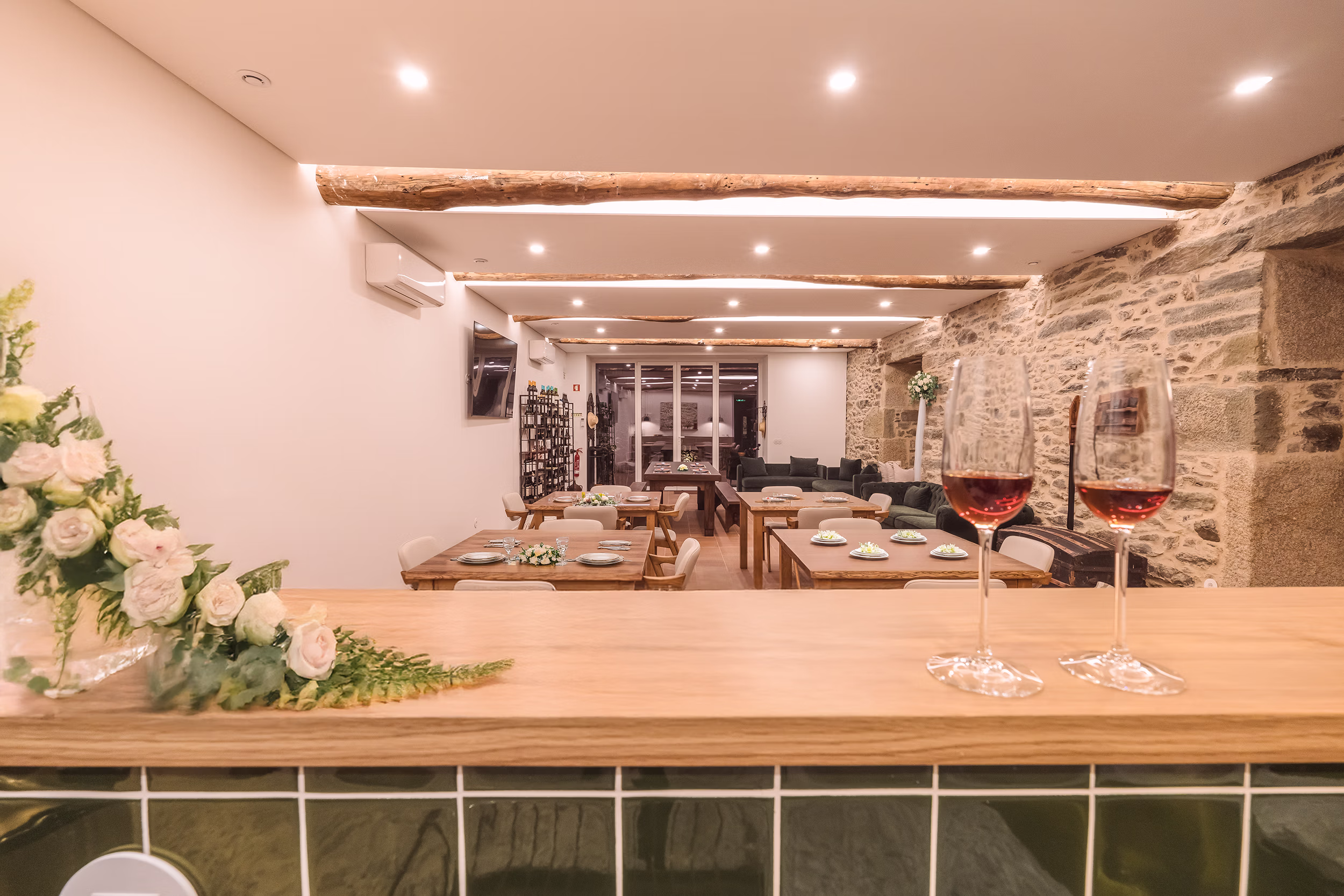 Casa da Lameira Douro Valley desenvolvimento website alojamento local sistema de reservas Hotel Booking channel manager Douro alojamento web e e mails profissionais gestão online de reservas Douro Casa da Lameira digital